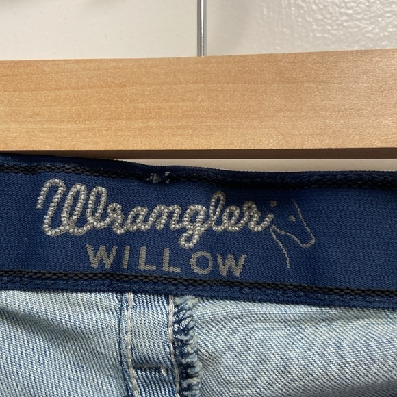 Wrangler Women's πΌπππππππ πΉππ
πππ πππππ Light Blue - Picture 6 of 8